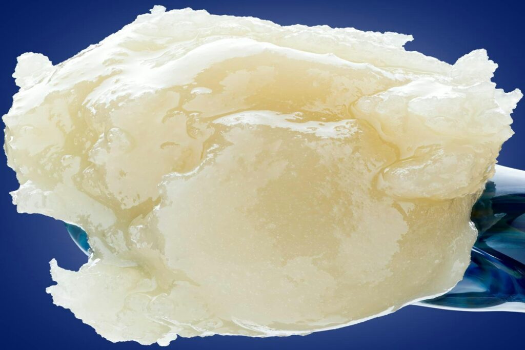 live rosin on a dab tool